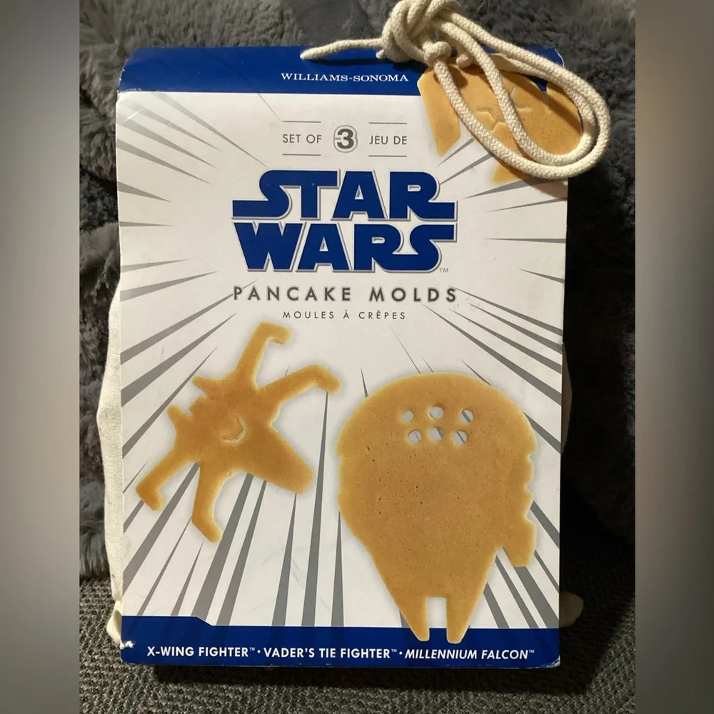 Williams-Sonoma Star Wars Metal Pancake Molds